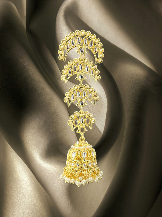 SHE BEAUTY Kashmiri Chandbali hair brooch featuring gold-tone metal, white kundan stones, and delicate pearl accents.