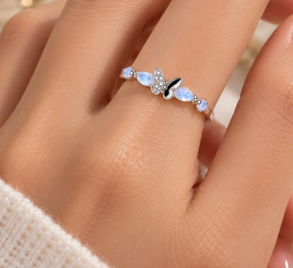 STERLING GIRLISH RINGS