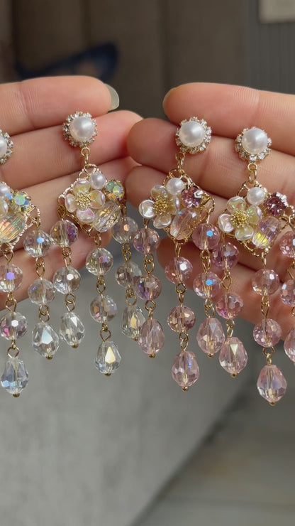 CRYSTAL BOUQUET EARRINGS